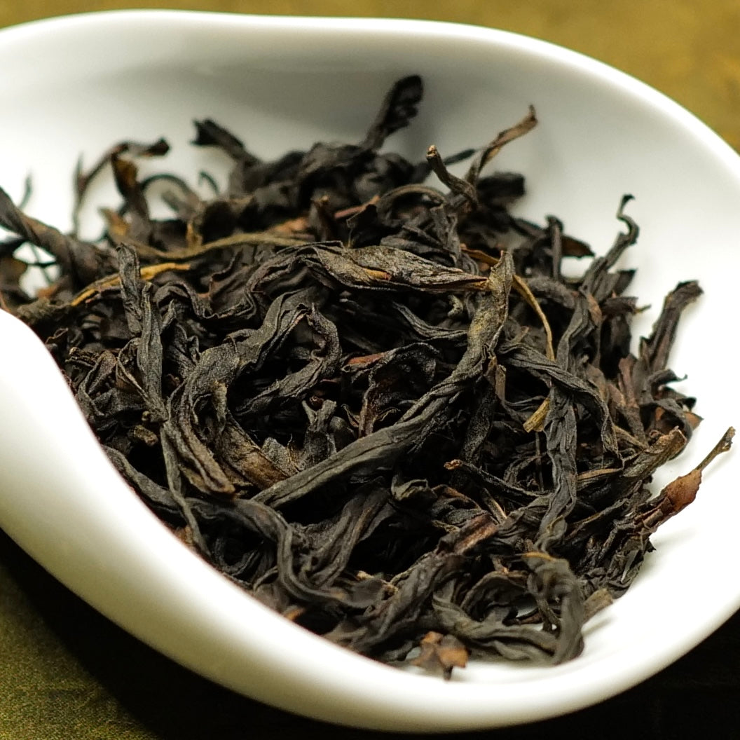 Phoenix Dancong Milk Aroma Oolong Tea 奶香鳯凰單叢