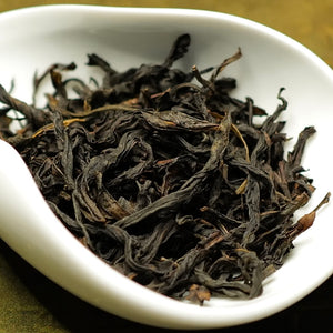 Phoenix Dancong Milk Aroma Oolong Tea 奶香鳯凰單叢