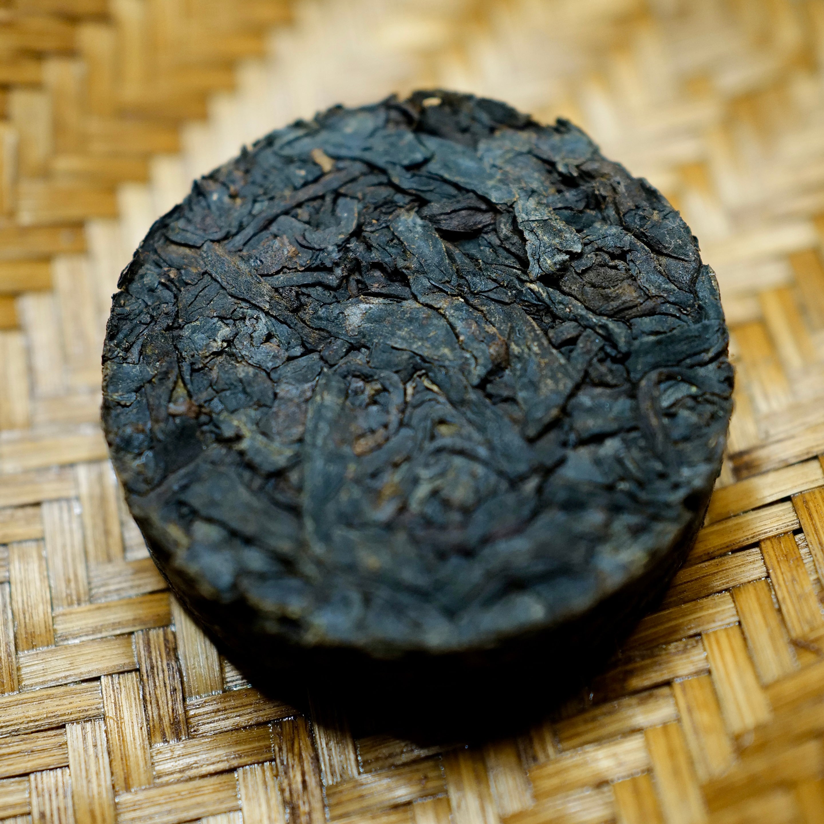 2021 Baiying Mountain Wild Gushu Puerh Tea 白鶯山野生古樹普洱茶