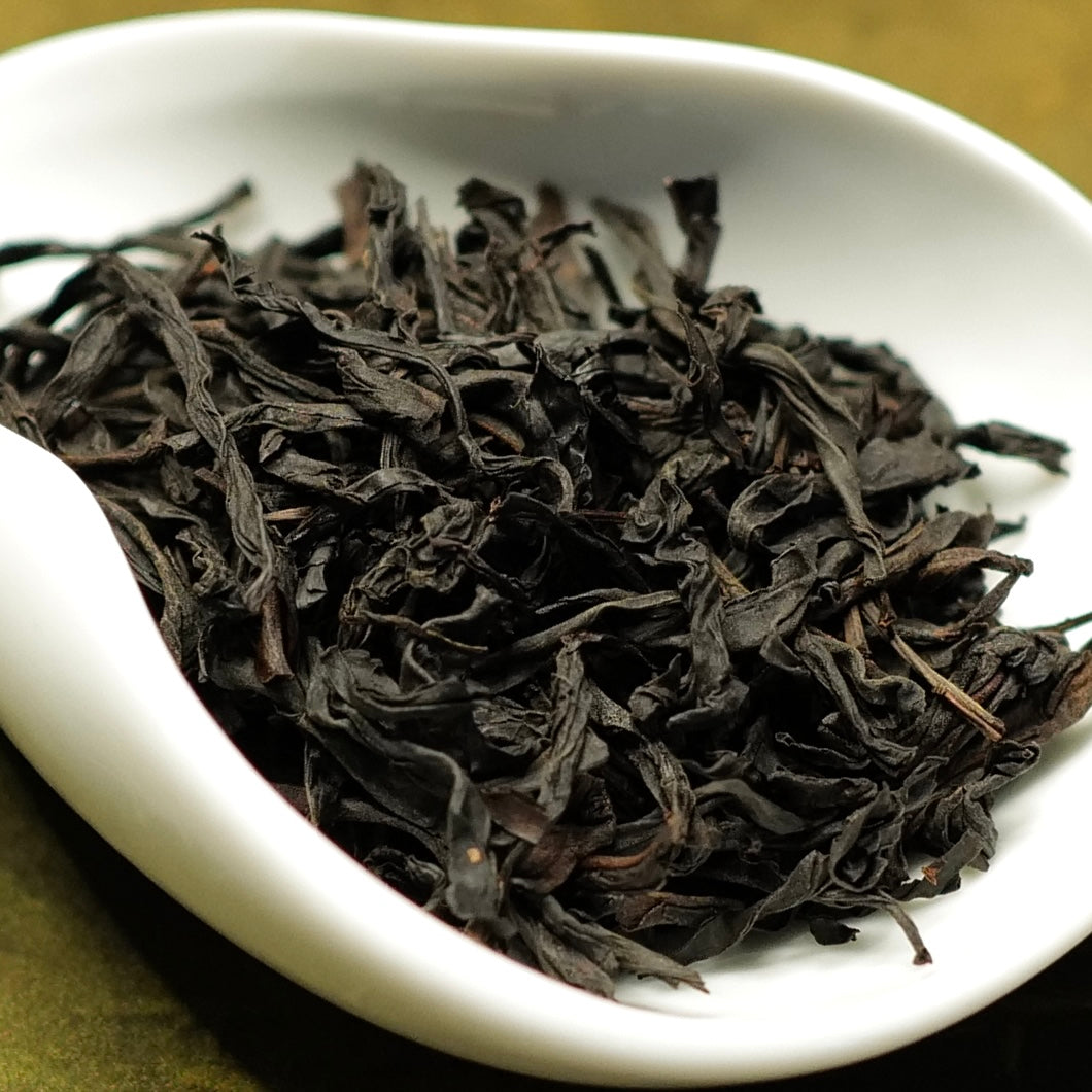 Phoenix Dancong Honey Charm Oolong Tea 蜜韻鳯凰單叢