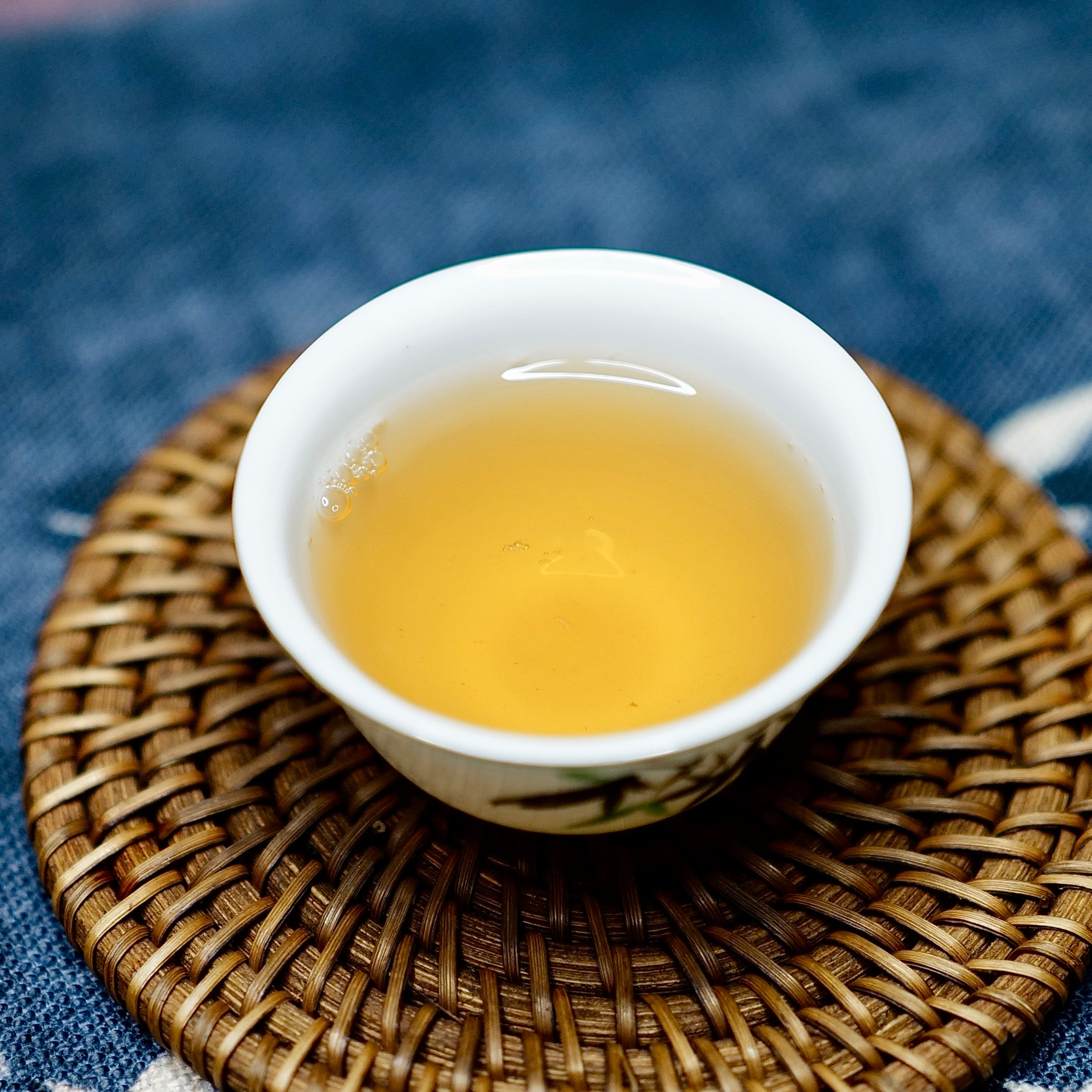 2019 Yiwu Mang She Qing Raw Puerh Tea 易武蟒蛇箐古樹生普洱