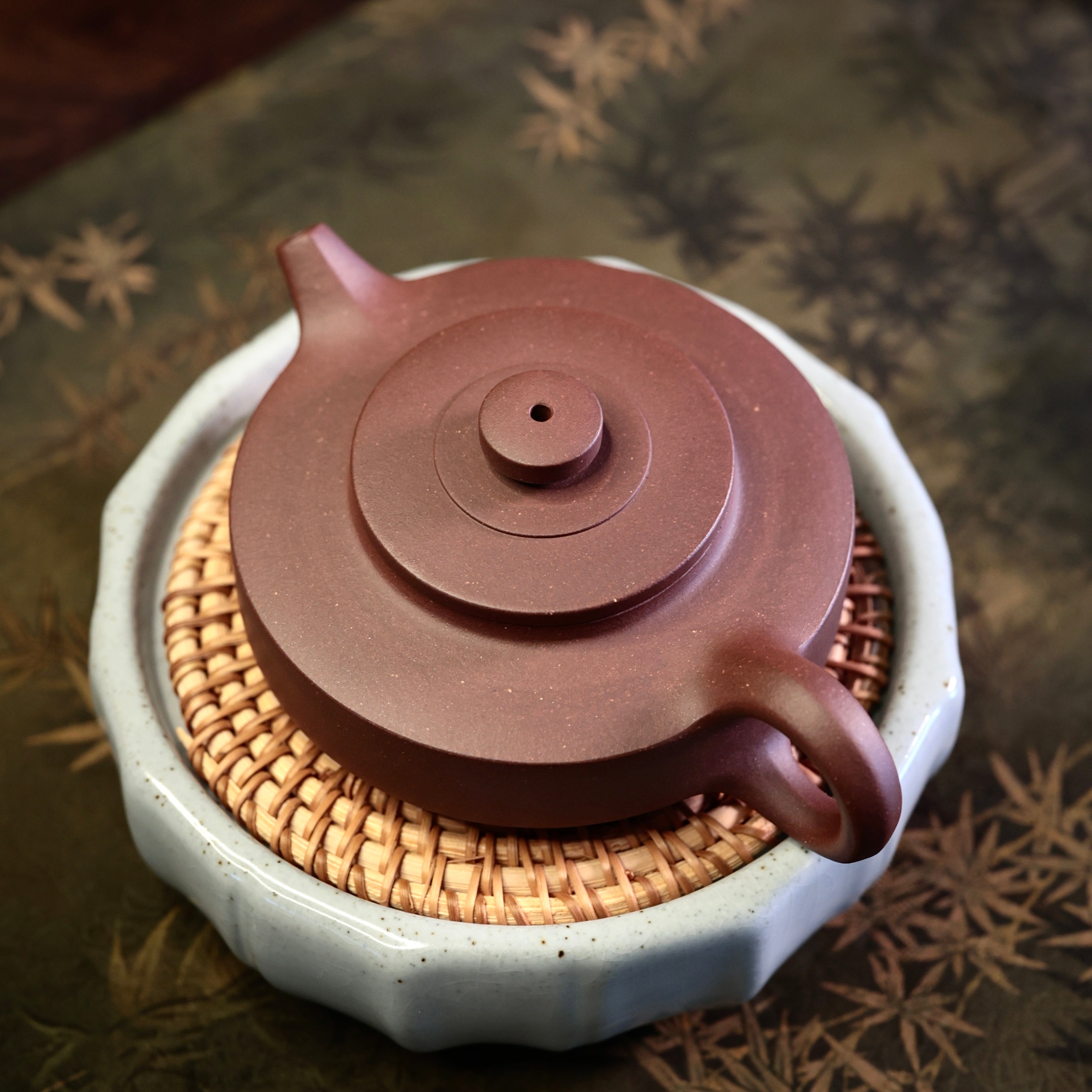 Zhou Pan Purple Clay Teapot 紫泥周盤壺