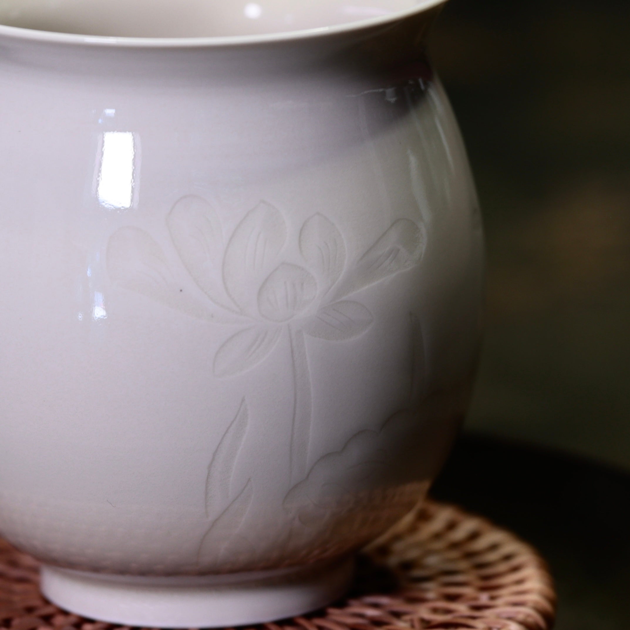 Ding Kiln Gongdao Bei Tea Sharing Pitcher 定窯公道杯