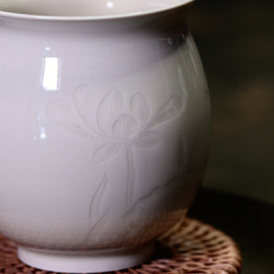 Ding Kiln Gongdao Bei Tea Sharing Pitcher 定窯公道杯