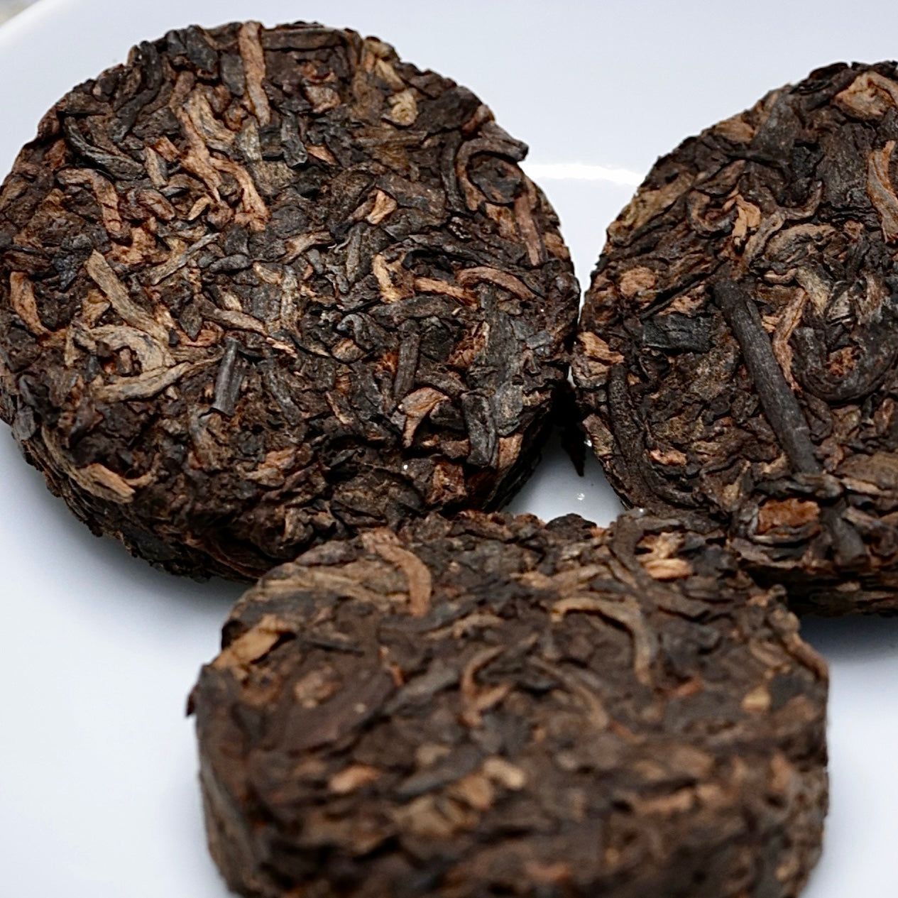 2016 Gushu Golden Buds Ripe Puerh Tea 古樹金芽熟普洱茶