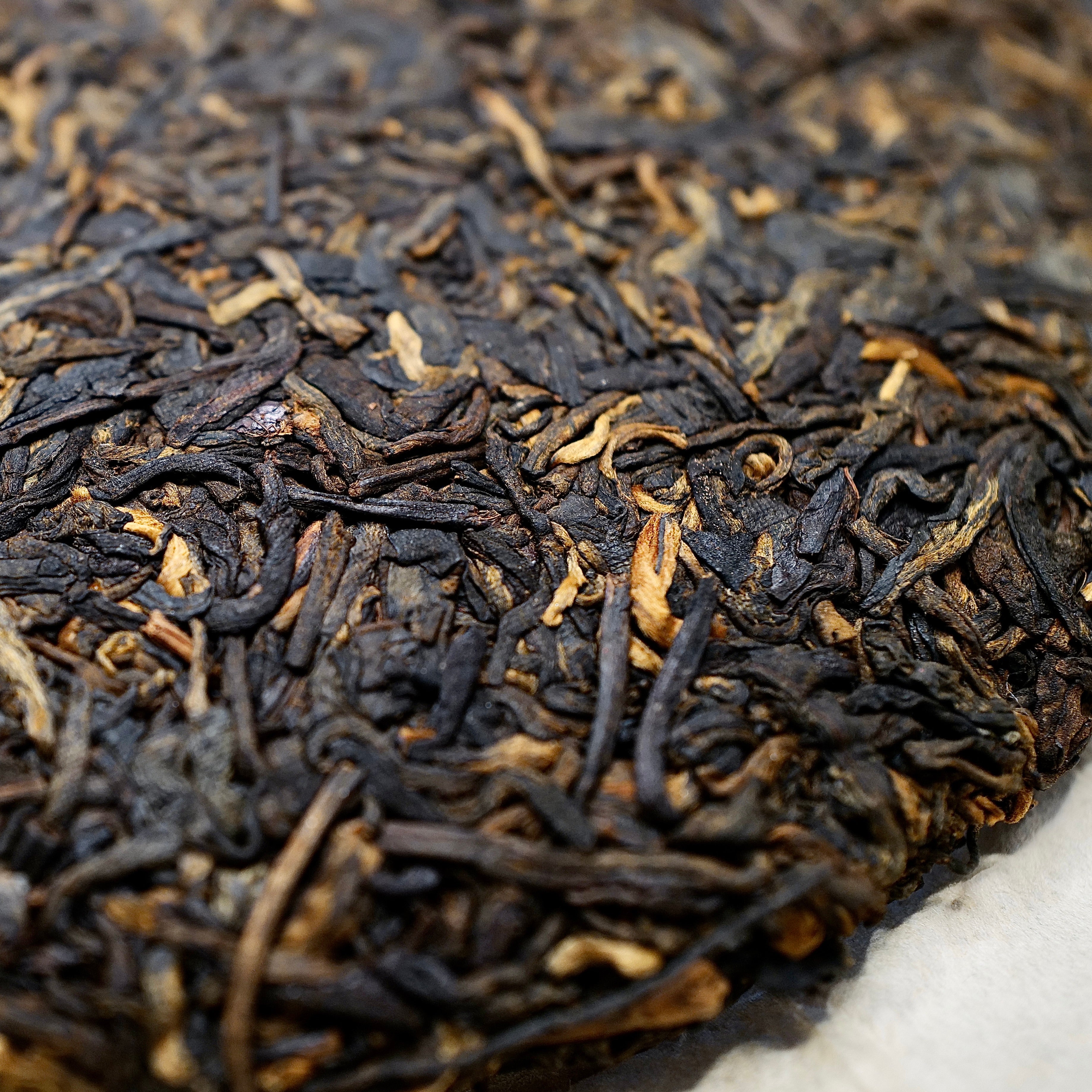2014 RongDongDa Ripe Puerh Tea 榮東逹熟普洱茶